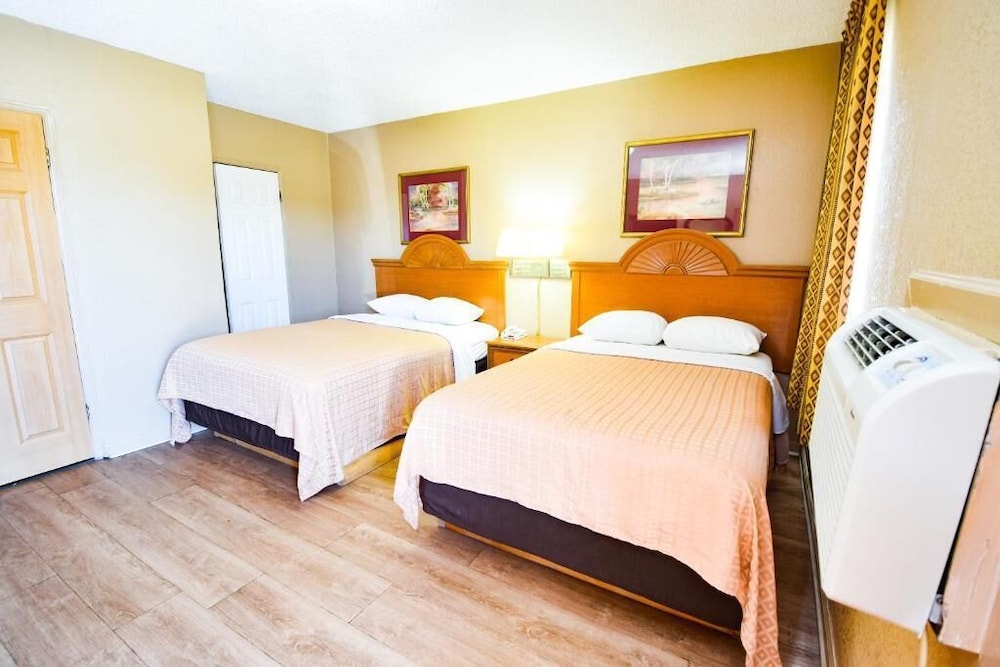 Economy Inn Beebe - photo 16