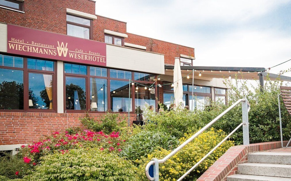 Wiechmanns Weserhotel in Brake (Unterweser), Germany