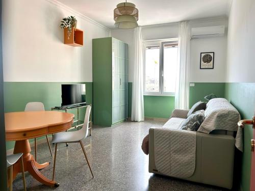 Casa Dea Piramide — 4-Star Luxury Hotel in Rome, Italy
