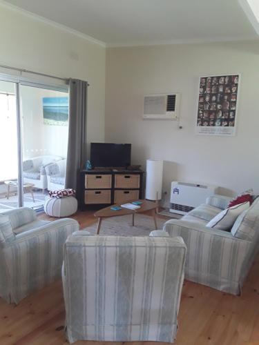 Bay Bell Cottage — Saint Leonards — photo 3