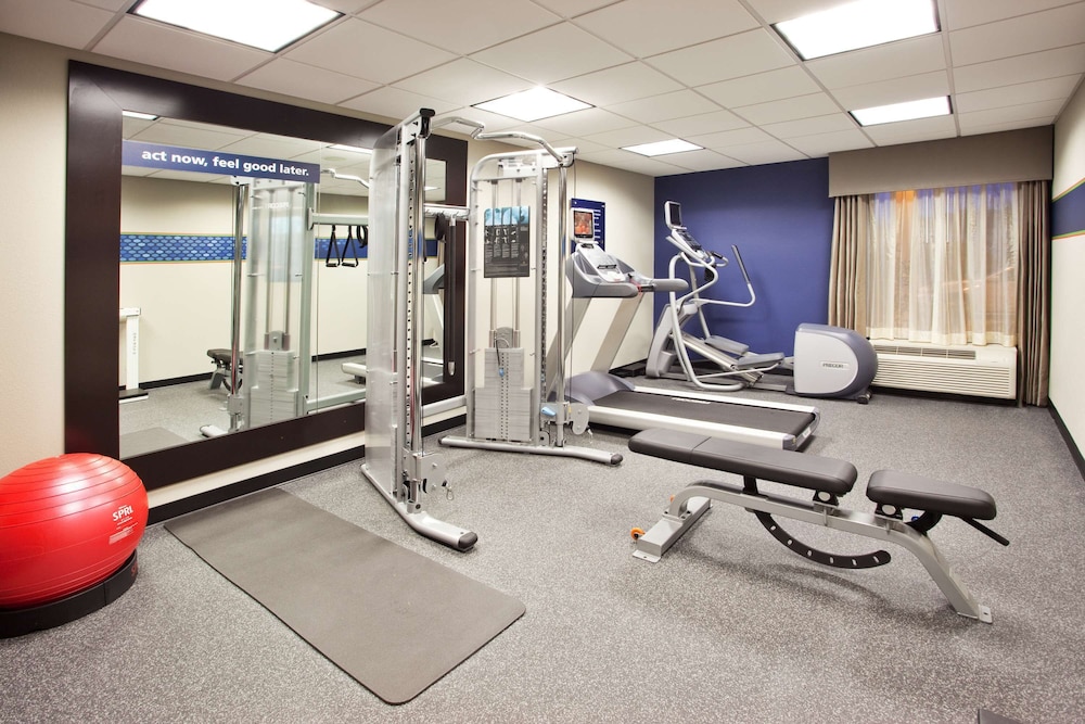 Hampton Inn Atlanta Town Center Kennesaw - photo 20