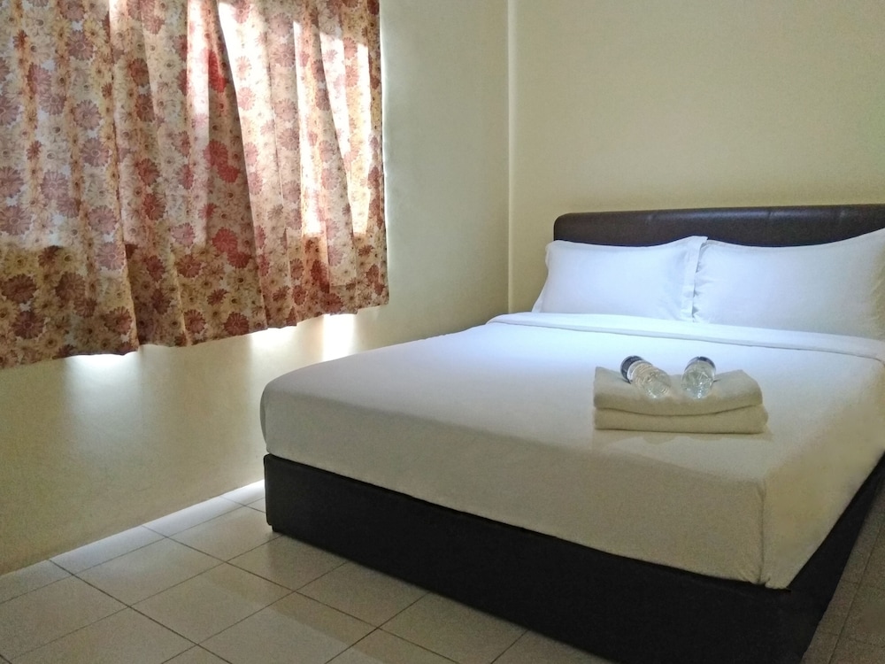 Desa Terrace — Kuah — photo 5