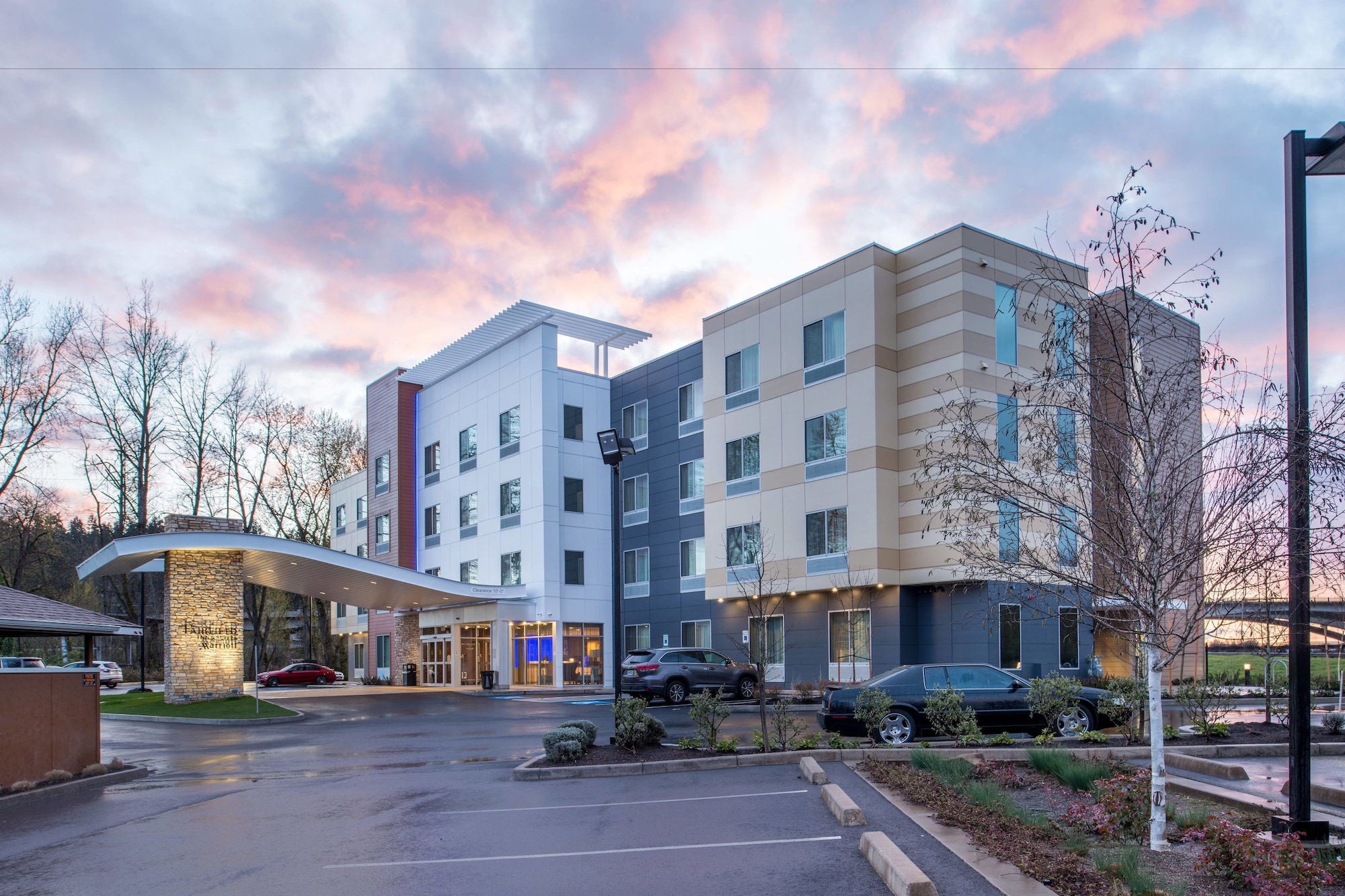 Fairfield Inn Suites By Marriott Eugene East Springfield — Eugene