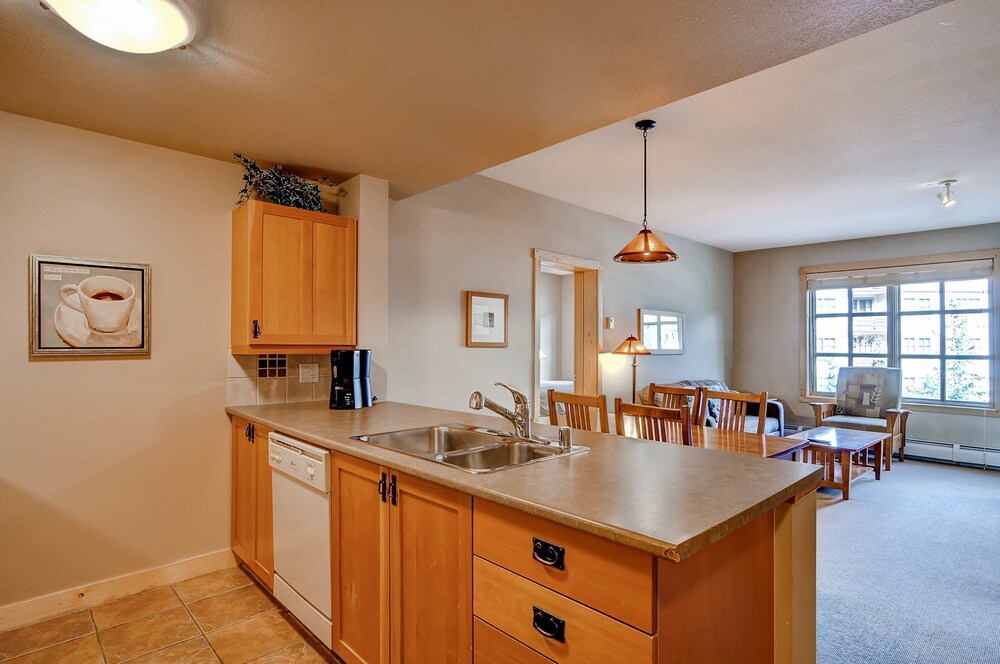 Passage Point at Center Village by Copper Mountain Lodging - photo 8