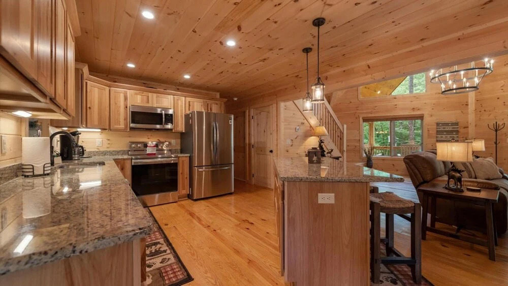 Buck s Bear Lodge beautiful Coosawattee Resort - photo 18
