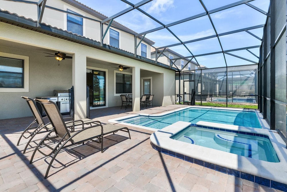 6 bedrooms home Champions Gate Kissimmee — 4-Star Luxury Hotel in Davenport, United States