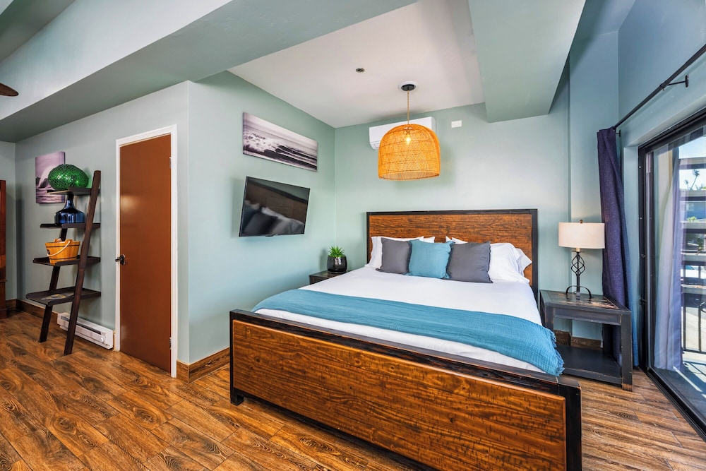 Nomads Hotel Near San Clemente Pier - photo 21