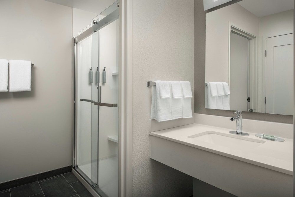 Courtyard by Marriott Dayton Beavercreek - photo 27