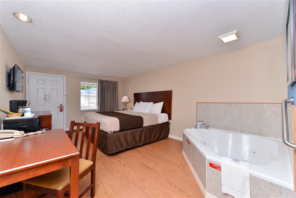 Americas Best Value Inn & Suites St. Clairsville Wheeling - photo 11