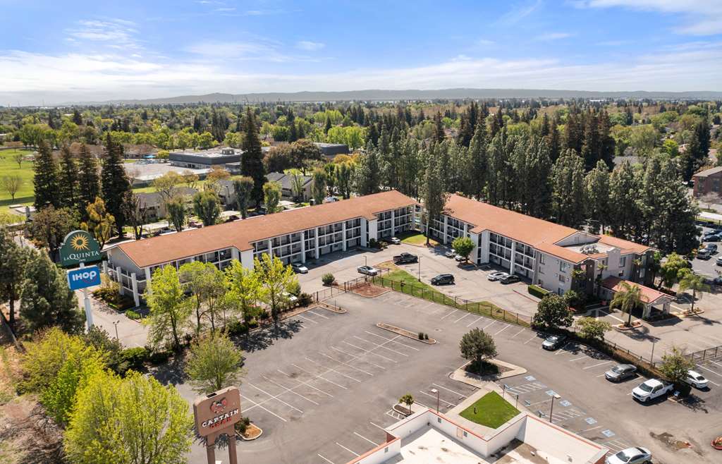 La Quinta Inn by Wyndham Stockton - photo 6
