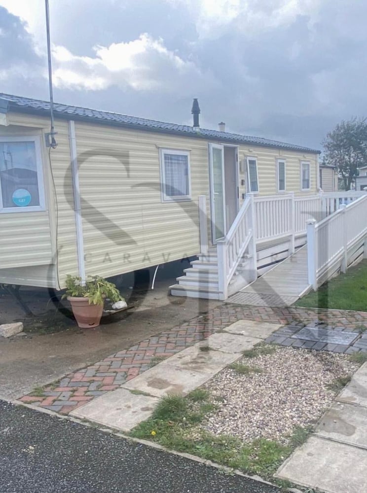 3 bed Static Caravan Lyons Winkups in Abergele, United Kingdom