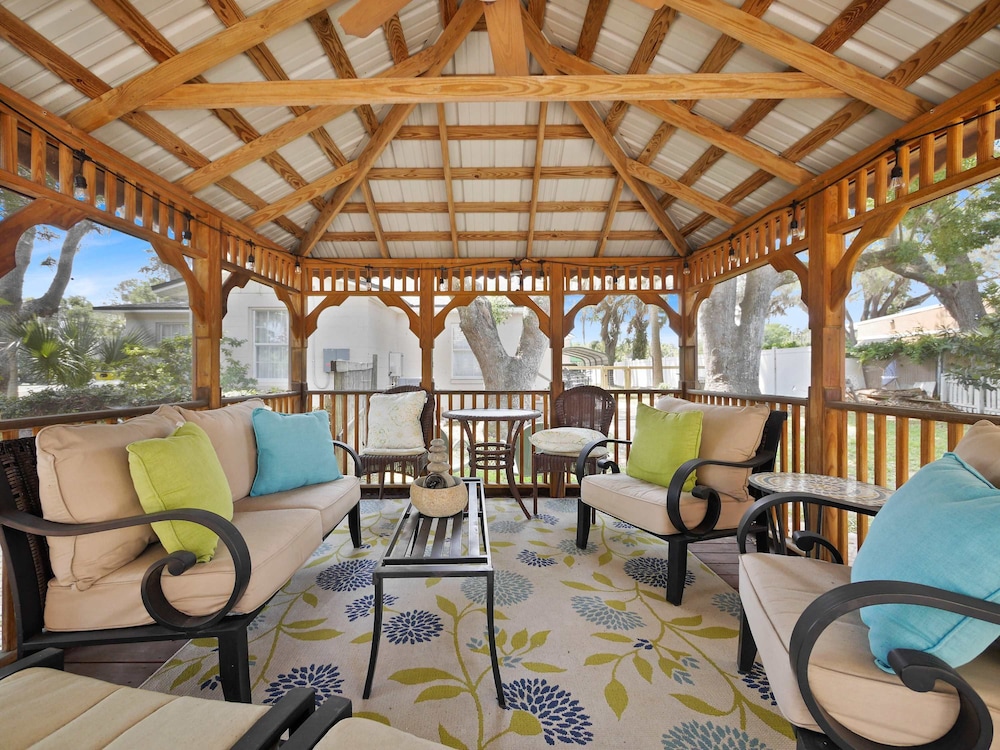 River Park Inn — Green Cove Springs