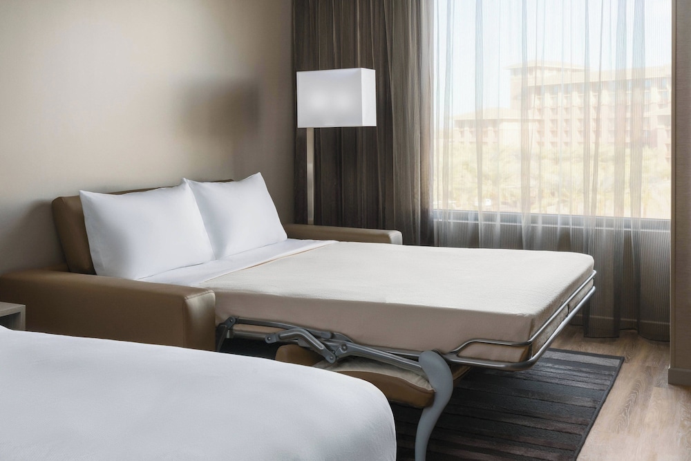 Ac Hotel By Marriott Scottsdale North - photo 8