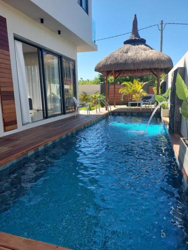 Sea Rock Villa — 4-Star Luxury Hotel in Grand Baie, Mauritius
