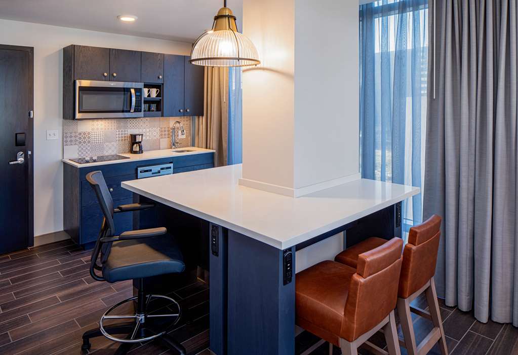 Hyatt House Tampa Downtown - photo 34