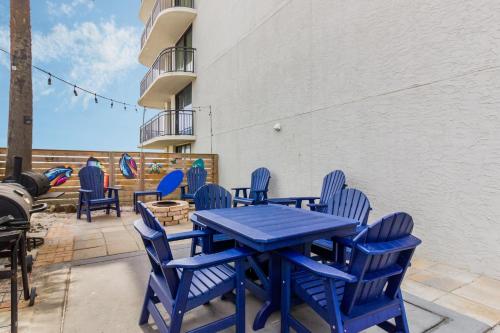 Nautilus 1504 Gulf Front 2 BR 2 BA 5th Floor — 4-Star Luxury Hotel in Fort Walton Beach, United States