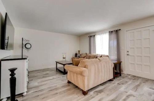 Modern Villa in Old Litchfield — 4-Star Luxury Hotel in Litchfield Park, United States