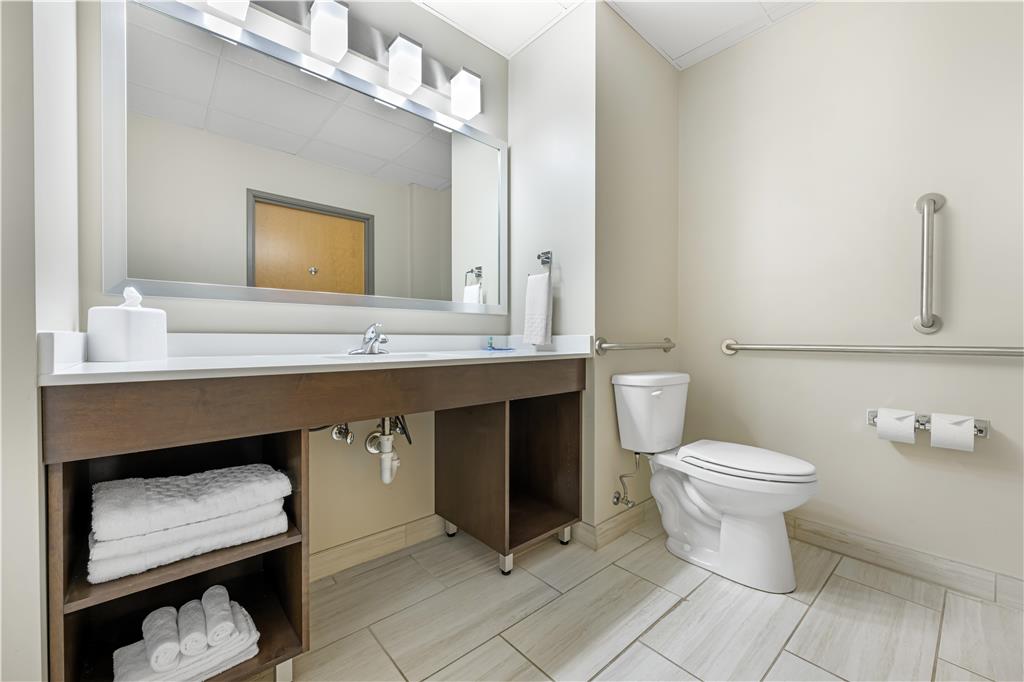 Best Western Brockport Inn & Suites - photo 31