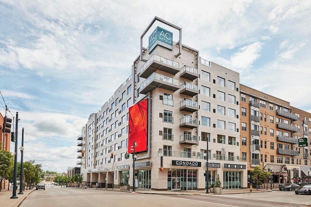 AC Hotel by Marriott Cincinnati at The Banks - featured photo