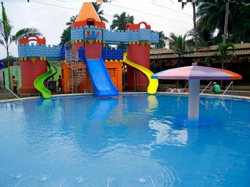 Golden Palace Hotel — hotel in Magugpo Poblacion
