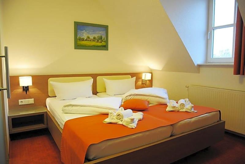 Hotelanlage Starick - carbon neutral hotel in Luebbenau
