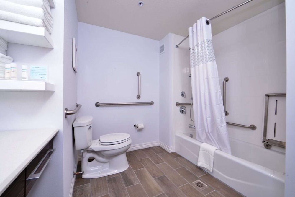 Hampton Inn Leavenworth - photo 15
