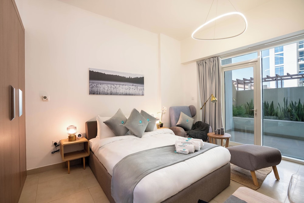 Bloomfields Stu Farishta Alfurjan Near Metro — 4-Star Luxury Hotel in Dubai, United Arab Emirates