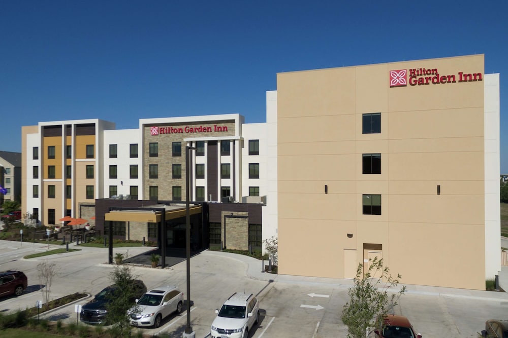 Hilton Garden Inn Waco - photo 36