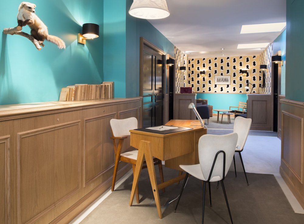 Suites & Hôtel Helzear Champs Elysées