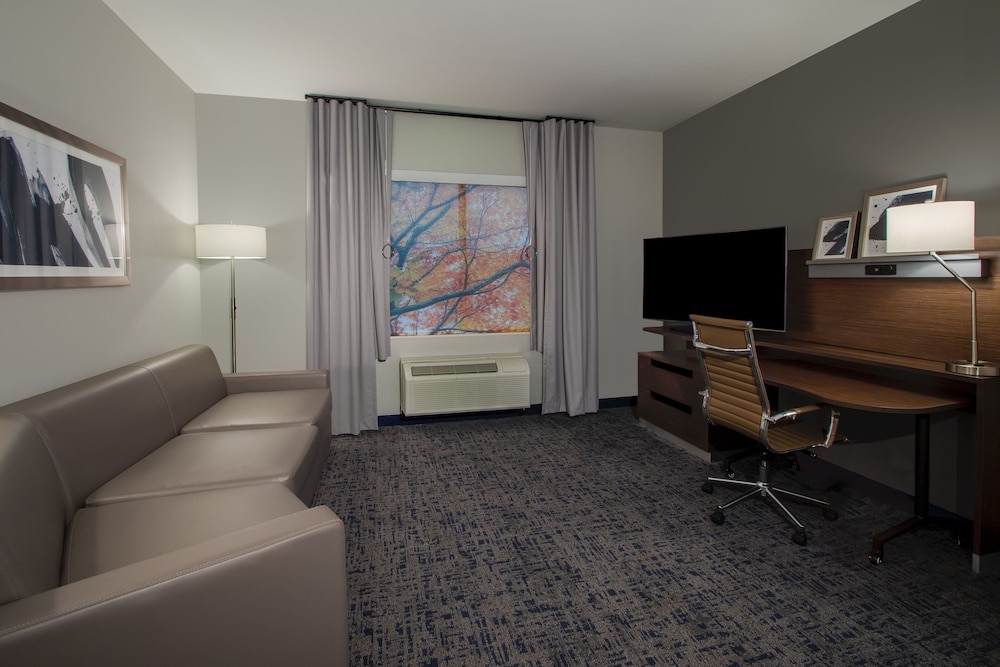 Fairfield Inn & Suites by Marriott Houston Katy - photo 6