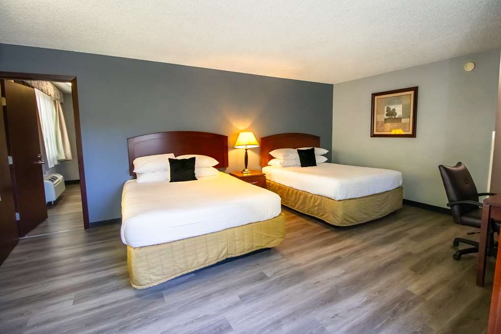 Red Lion Inn & Suites Vancouver - photo 18