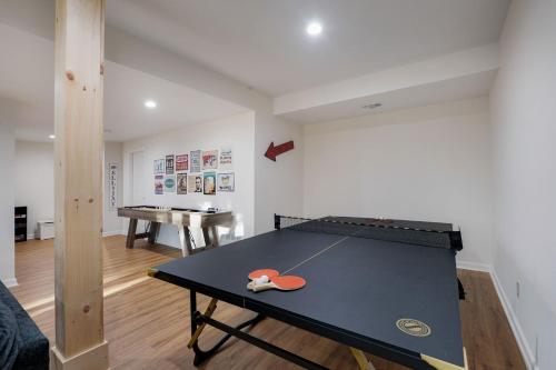 Peaceful River Hideaway Shuffleboard Table Beautiful Outdoor Spaces More in Ellijay, United States