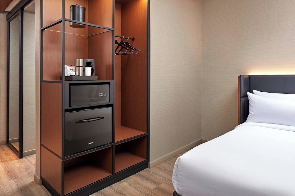 AC Hotel by Marriott San Jose Santa Clara - photo 19