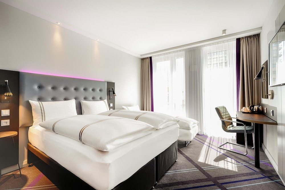 Premier Inn Berlin Alexanderplatz — Berlin — photo 4