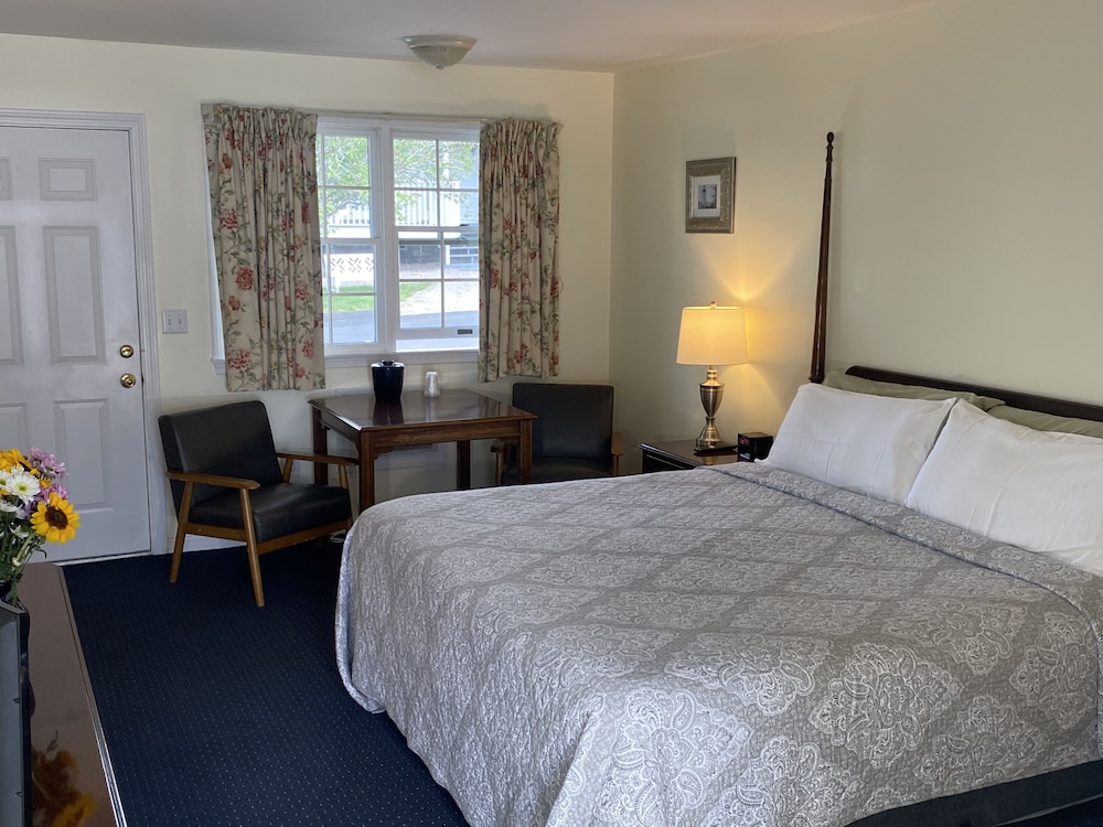 The Taber Inne & Suites - photo 13