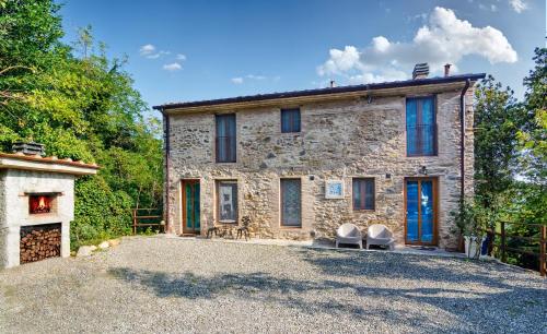 Dolce Vita In Tuscany Cottage — 4-Star Luxury Hotel in Capannori, Italy