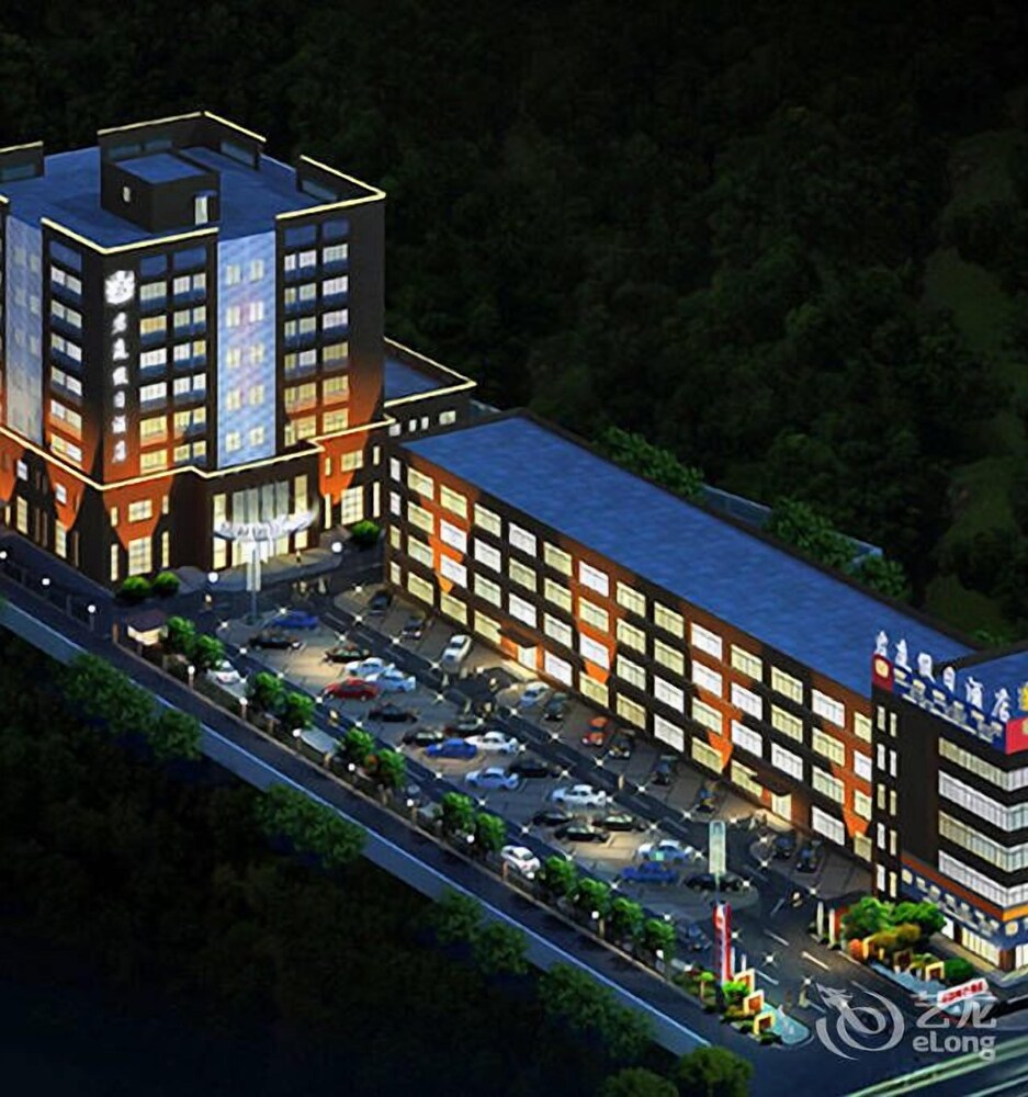 Empire Holiday Hotel Nantong in Nantong, People's Republic of China