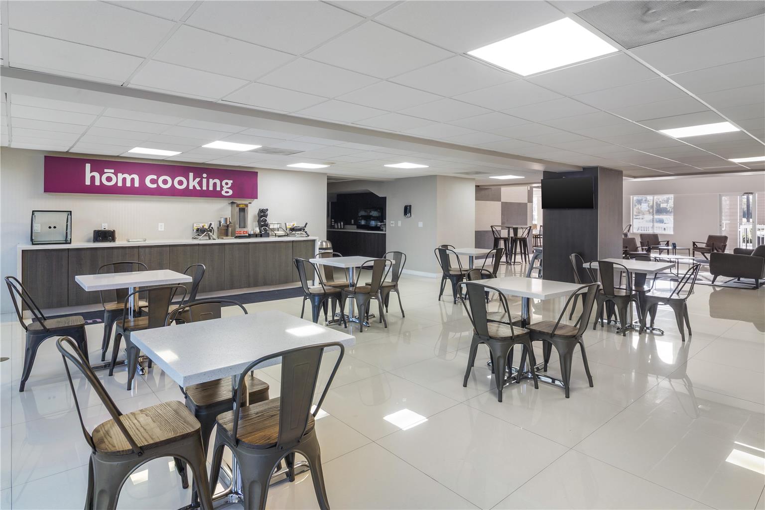 hom hotel suites Trademark Collection by Wyndham - photo 40