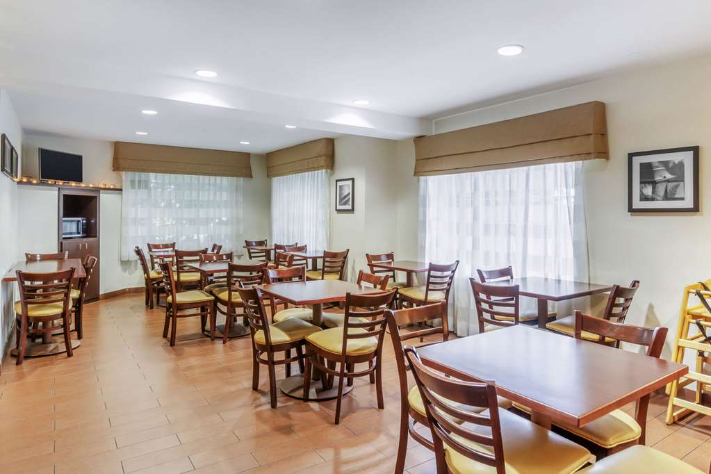 Sleep Inn SeaTac Airport - photo 47