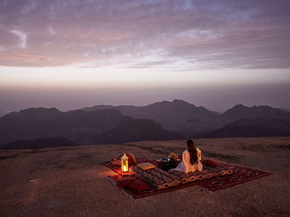 Movenpick Nabatean Castle Hotel