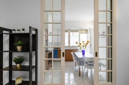 GuestHost Roomy Apartment Close to Siena Center — 4-Star Luxury Hotel in Siena, Italy