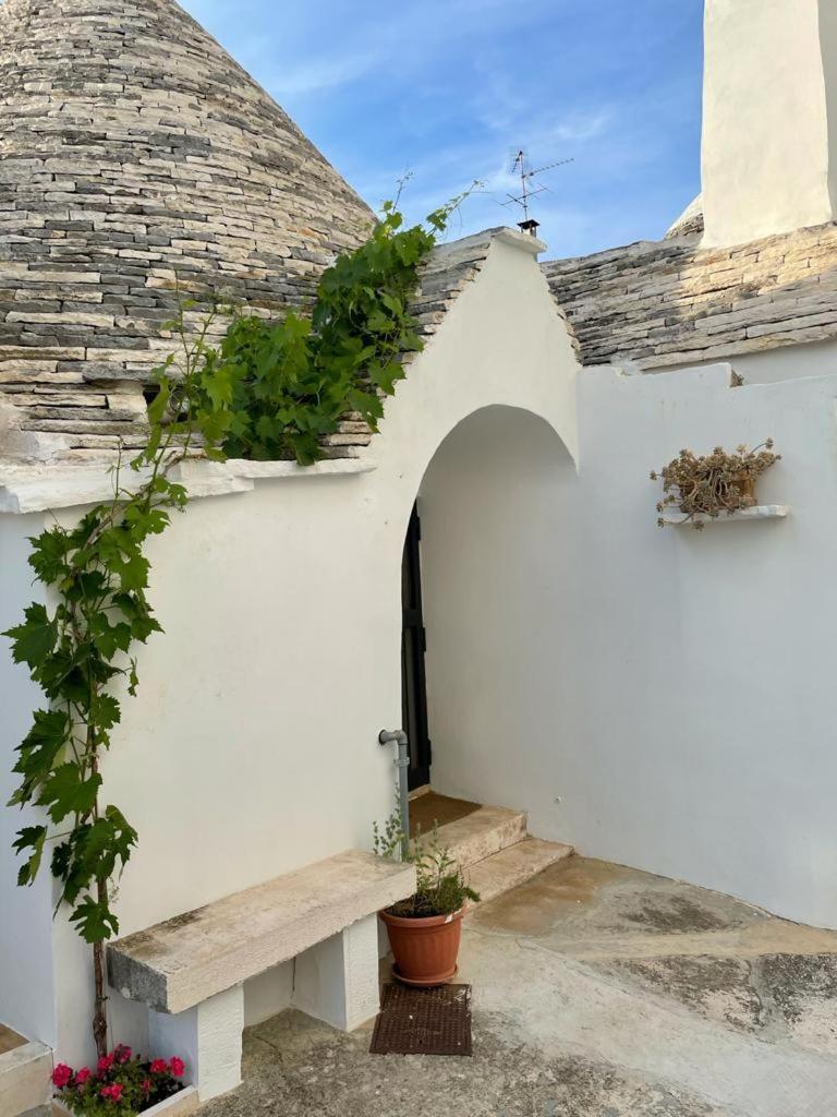 Trullo Assenzio in Alberobello, Italy