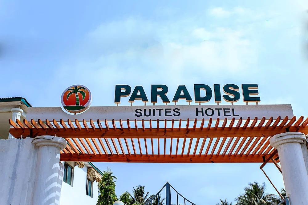 Paradise Suites Hotel - carbon neutral hotel in Serekunda