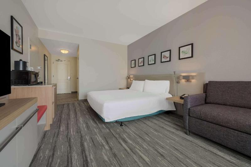 Hilton Garden Inn Rockford - photo 56