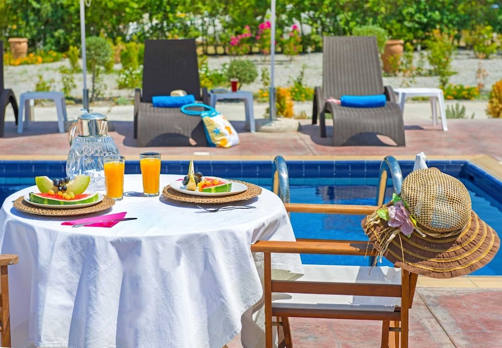 Villa Dora — 4-Star Luxury Hotel in Faliraki, Greece