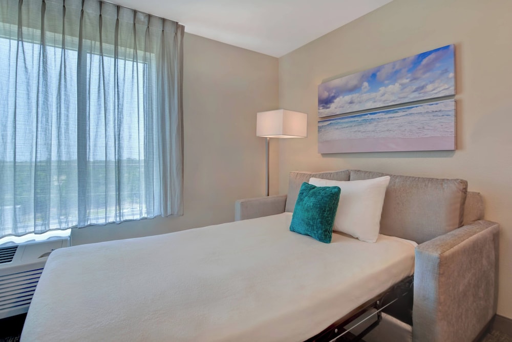 TownePlace Suites by Marriott Panama City Beach Pier Park - photo 15