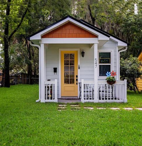 Downtown Tiny Life Experience Tiny Living - carbon neutral hotel in Orlando
