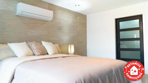 Econosuites Fundidora