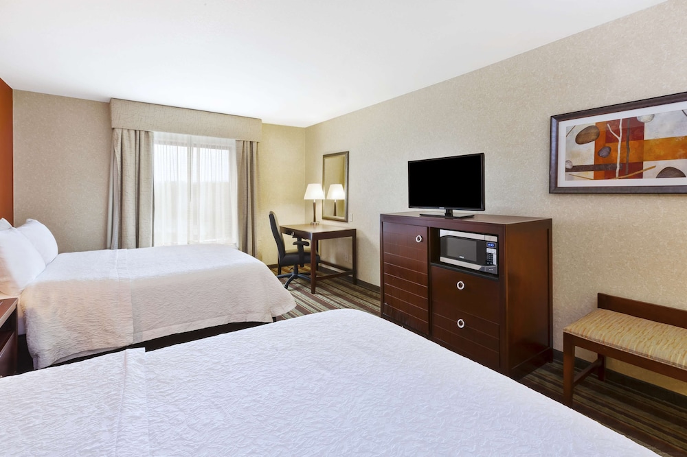 Hampton Inn Detroit Southgate - photo 15