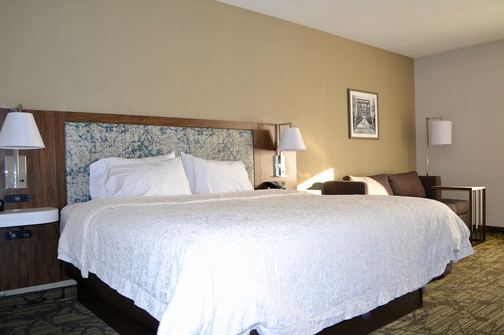 Hampton Inn Medina - photo 14
